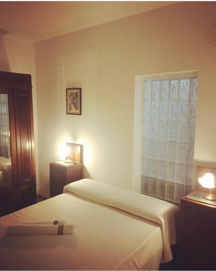 Le Apuane Guest House Mezzana  Ngoại thất bức ảnh