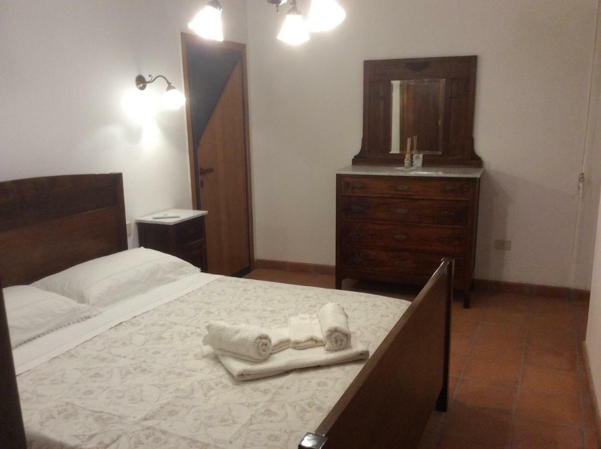 Le Apuane Guest House Mezzana  Ngoại thất bức ảnh