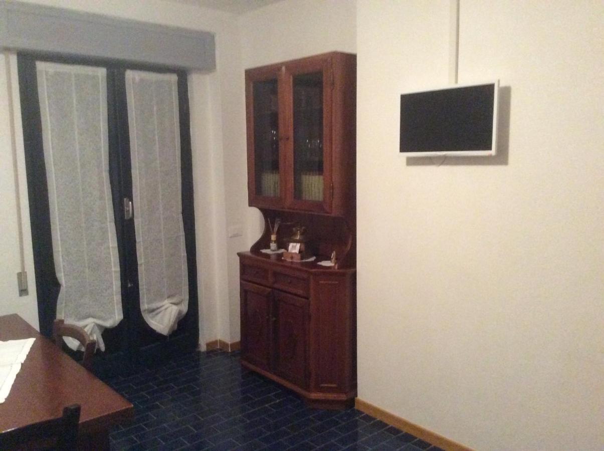 Le Apuane Guest House Mezzana  Ngoại thất bức ảnh